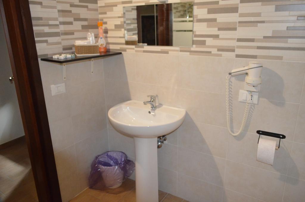 B&B Il Vicoletto Л'Акуила Экстерьер фото