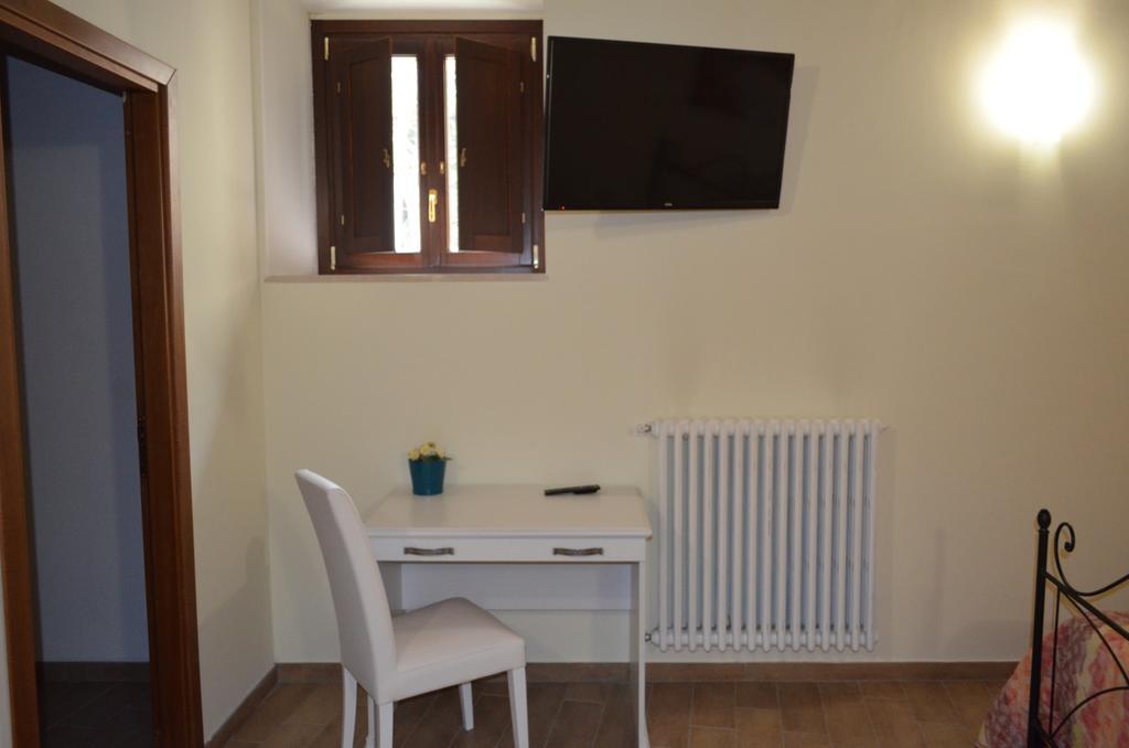 B&B Il Vicoletto Л'Акуила Экстерьер фото